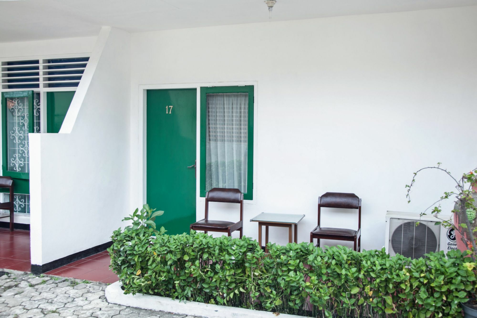 Reddoorz Near City Of Tomorrow Mall Surabaya Eksteriør billede